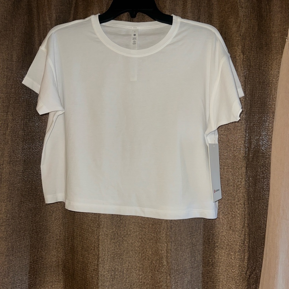 Lululemon Athletica White Crop T-Shirt